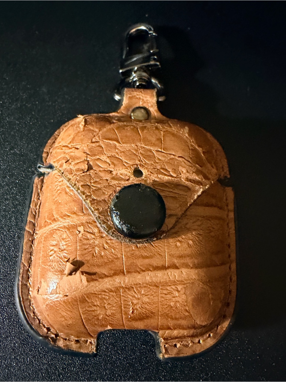 Apple Airpods 1st generation with leather case cover